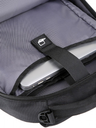 Рюкзак для ноутбука Rittlekors Gear RG9333 черный