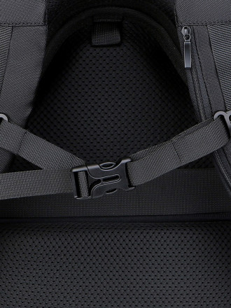 Рюкзак для ноутбука Rittlekors Gear RG9333 черный