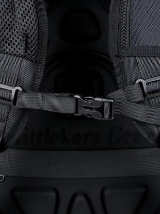 Городской рюкзак для ноутбука Rittlekors Gear RG2022 черный